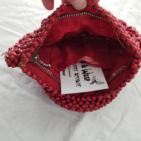 Vintage Czechoslovakian Wood Bead Purse - Picture 5 of 10